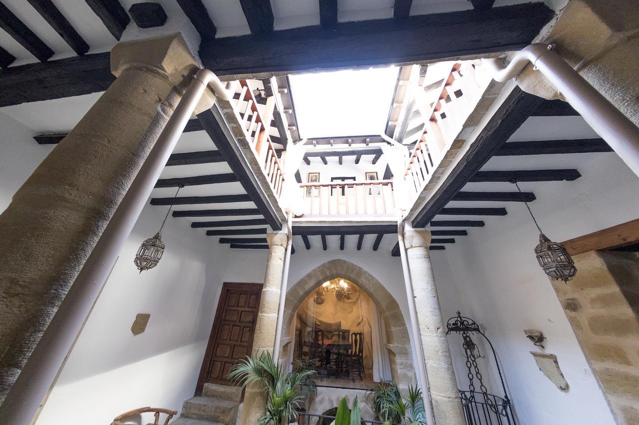 Palacete Sol De Mayo Убеда Екстер'єр фото